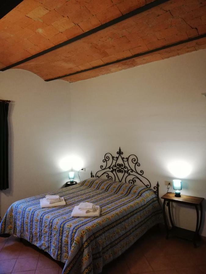 Agriturismo Le Rote San Gimignano Exterior foto